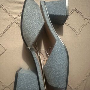 Stylish Denim Block Heel Shoes